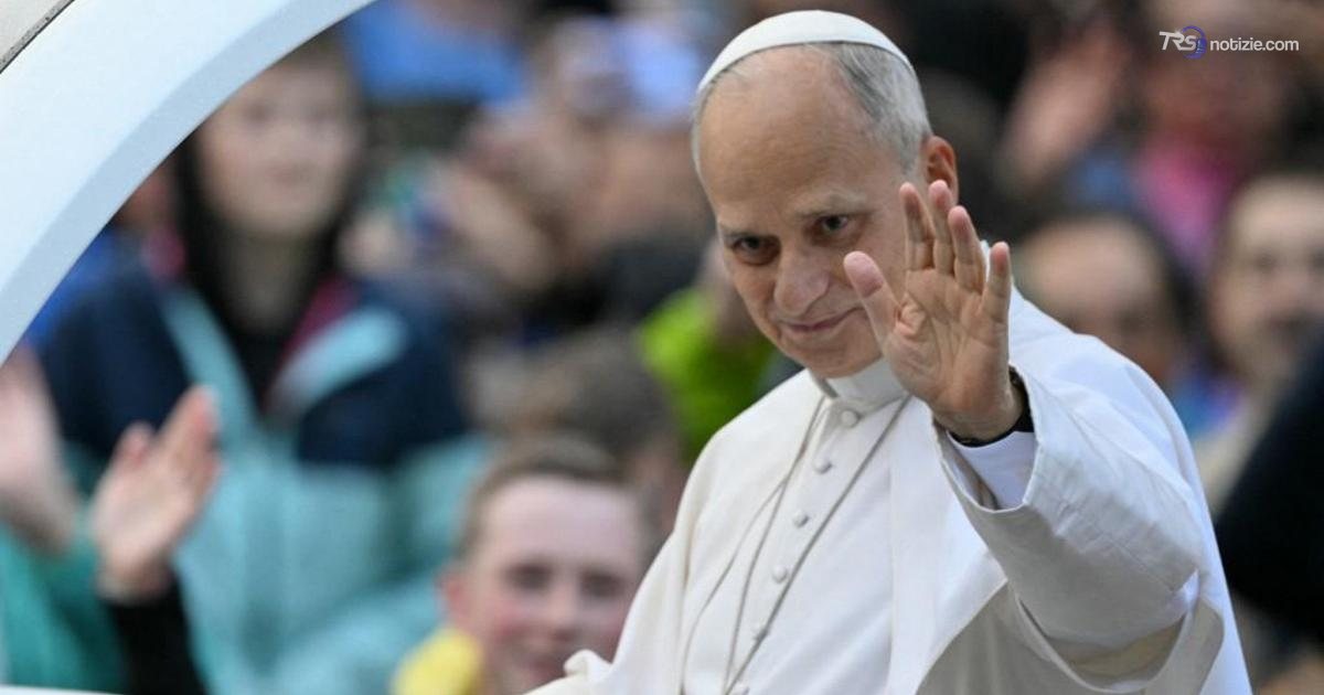 Papa tra fedeli a otto giorni dall'operazione