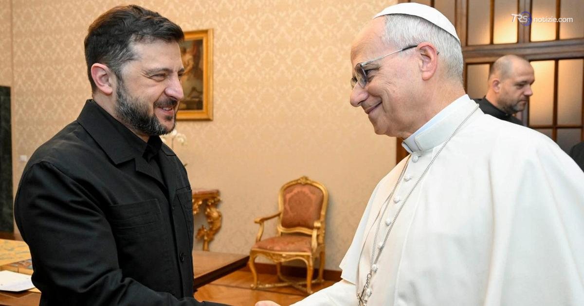 Papa Leone XIV telefona a Zelensky per Oleshky: ci sia tregua umanitaria